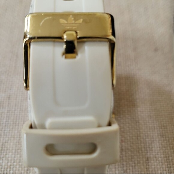 Adidas Wooster ADH1938 Watch Pre-owned - Picture 3 of 10